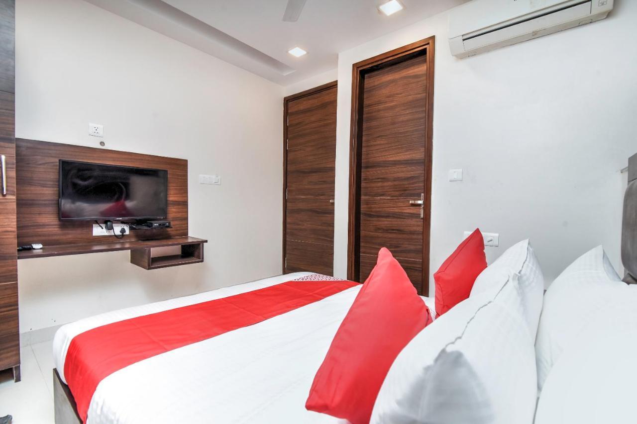Flagship The Mayur Hotel New Delhi Exterior photo